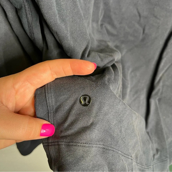 Lululemon Men’s Dispatch Full Zip Hoodie Jacket Blue And Navy Running‎ Active XL - Picture 6 of 7